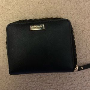 Small Kate Spade wallet